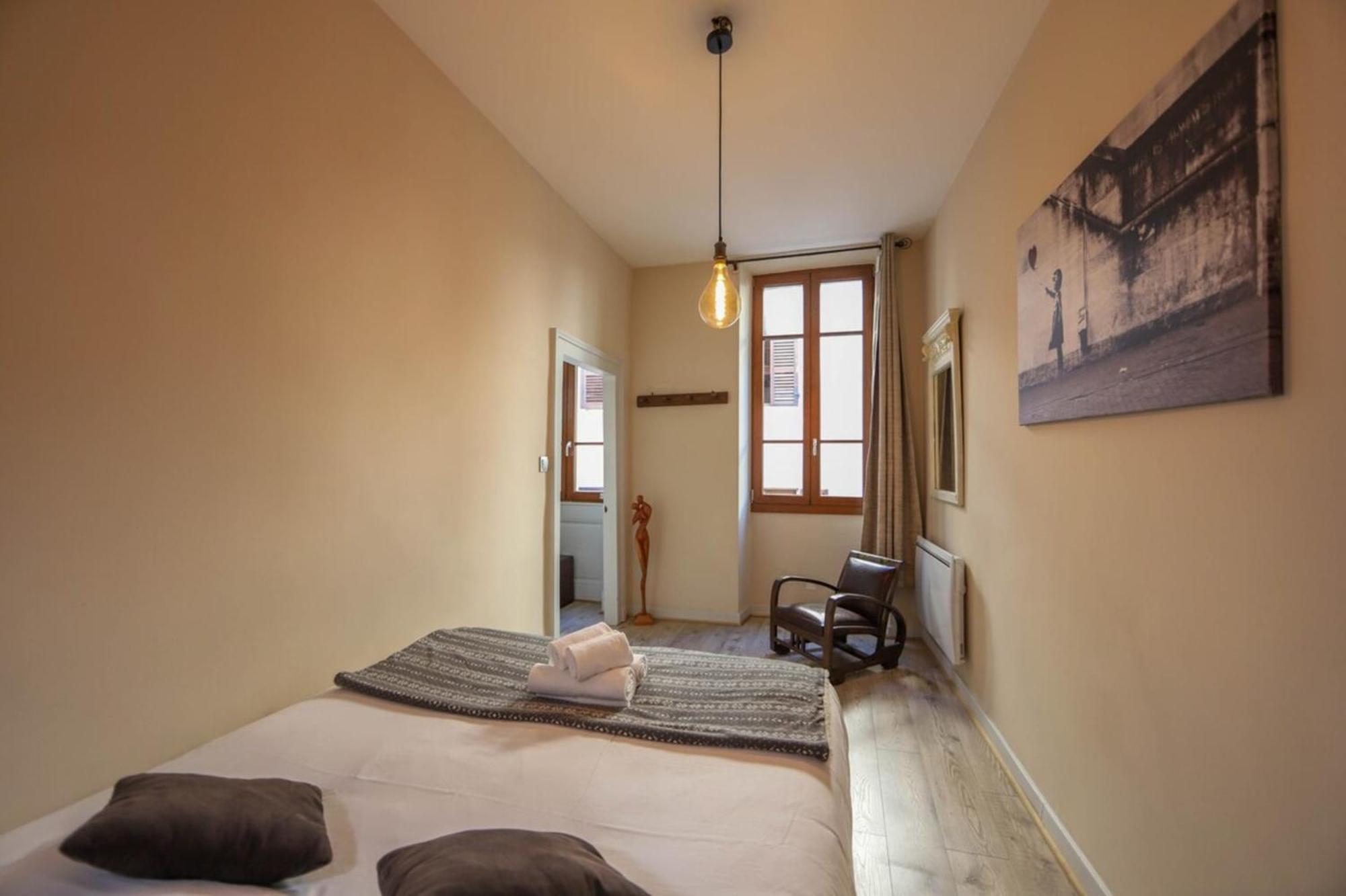 La Bulle Sereine - T2 Atypique En Centre Pieton Apartment Annecy Luaran gambar